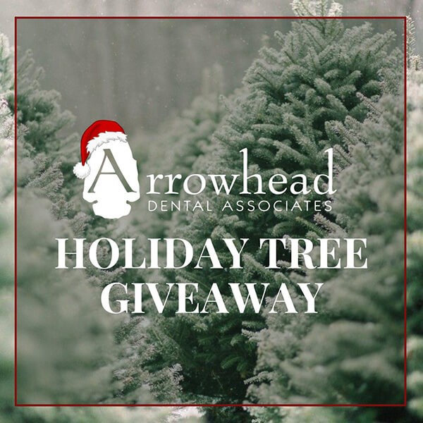 HOLIDAY TREE GIVEAWAY 2021